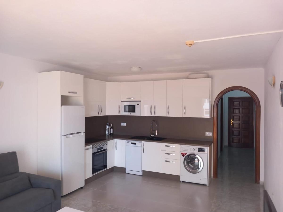 Victoria Court 2- Lovely Apartment 25 Arona  Zewnętrze zdjęcie