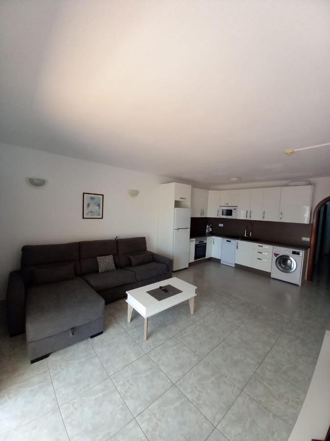 Victoria Court 2- Lovely Apartment 25 Arona  Zewnętrze zdjęcie