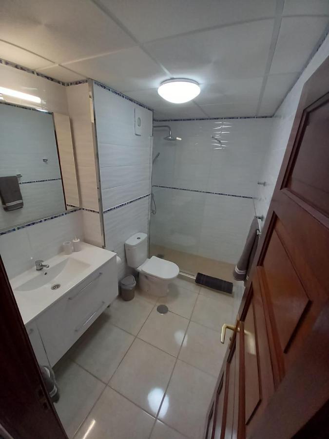 Victoria Court 2- Lovely Apartment 25 Arona  Zewnętrze zdjęcie